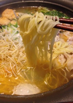 コク旨！Wスープの鶏塩ラーメン鍋-レシピのメイン写真