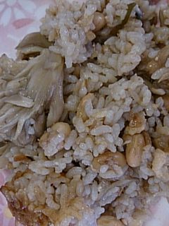 簡単栄養満点きのこツナ大豆の炊き込みご飯-レシピのメイン写真