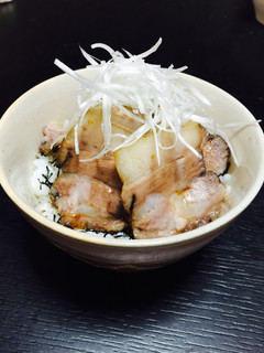 お酢の力でとろけるチャーシュー丼-レシピのメイン写真