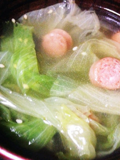 レタスたっぷりコンソメスープ-レシピのメイン写真