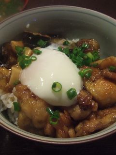 鶏・ナス・茸の甘辛丼-レシピのメイン写真