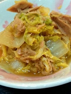 話題入*水不要ほぼ放置で白菜とツナの煮物-レシピのメイン写真
