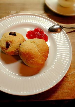 忙しい朝にもお手軽なサクふわスコーン-レシピのメイン写真