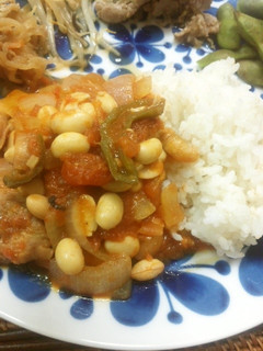 簡単!鶏肉と大豆のトマト煮込み-レシピのメイン写真