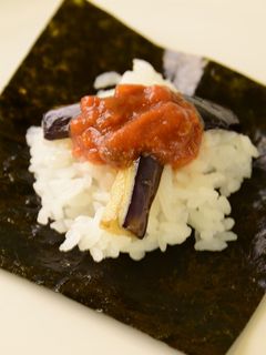 茄子とミートソースの手まきごはん-レシピのメイン写真