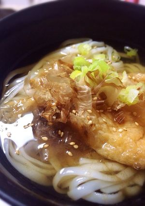 ダシ好きも納得？手抜きダシうどん-レシピのメイン写真