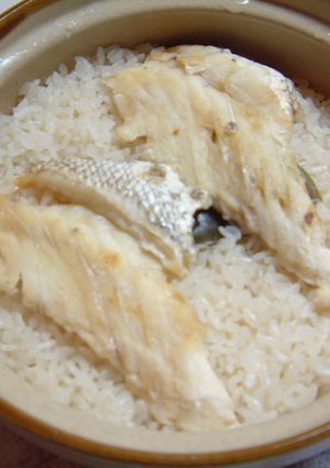 土鍋で鯛のあらめし(写真付)-レシピのメイン写真