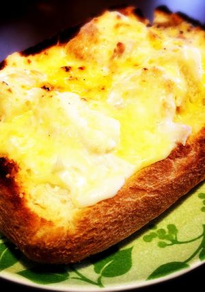 朝食にランチに☆シチューでパングラタン♪-レシピのメイン写真