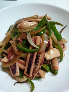 簡単!イカのバター醤油炒め野菜入り♪-レシピのメイン写真