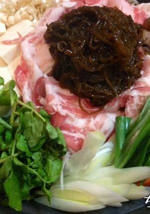 具だくさんヘルシーもずく鍋-レシピのメイン写真