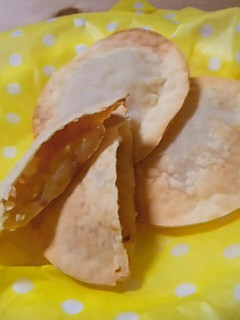 簡単*餃子の皮でなんちゃってアップルパイ-レシピのメイン写真
