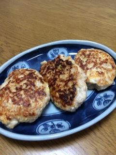 ふわっふわっな鳥ミンチバーグ-レシピのメイン写真