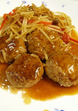 市販ハンバーグの種を美味しく変身♪-レシピのメイン写真