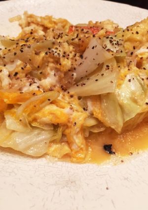 節約レシピ☆キャベツとにんじん卵の炒め物-レシピのメイン写真