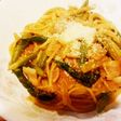 ベーコンとアスパラのトマトクリームパスタ