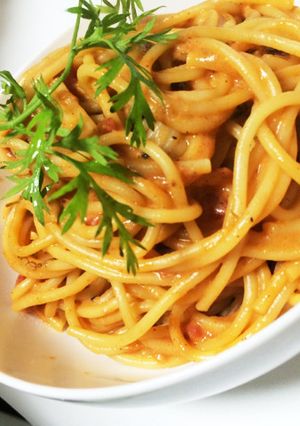 簡単にんじんの葉でトマトクリームパスタ♡-レシピのメイン写真