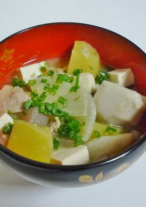 昆布出汁の水炊き鍋 リメイク！豚汁に変身-レシピのメイン写真