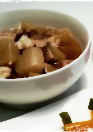 豚バラと大根と白菜のにんにく醤油煮込み-レシピのメイン写真