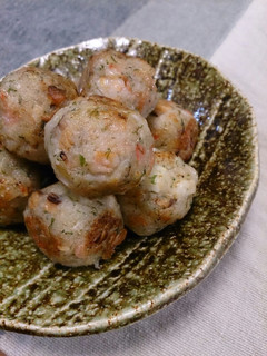 シャキシャキ蓮根の海老だんご-レシピのメイン写真