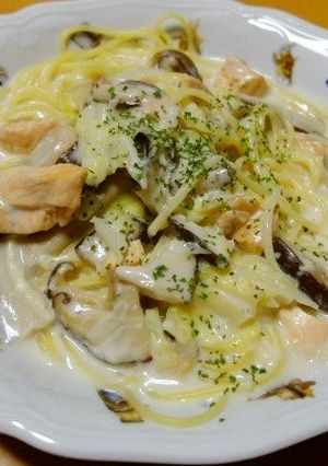 鮭ときのこのクリームスパゲッティ-レシピのメイン写真