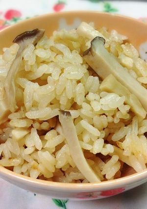 干しエリンギの炊き込みごはん♪♪-レシピのメイン写真