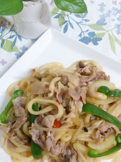 ♪ピリ辛醤油味の焼きうどん♪-レシピのメイン写真