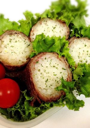 肉巻きおにぎり弁当-レシピのメイン写真