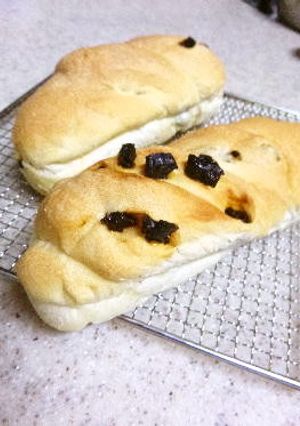 プルーン入り　ツイストパン-レシピのメイン写真