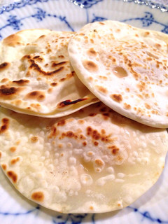 餃子の皮でイカの塩辛チーズ焼き-レシピのメイン写真