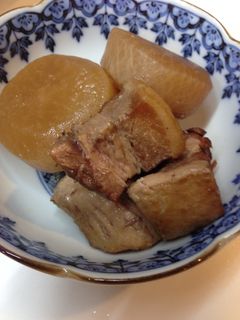 大根と豚バラ肉の煮込み-レシピのメイン写真