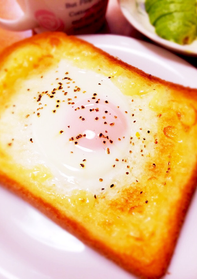 まん丸目玉焼き風マヨネーズトースト-レシピのメイン写真
