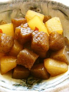 簡単!*こんにゃくと大根の炒め煮*-レシピのメイン写真