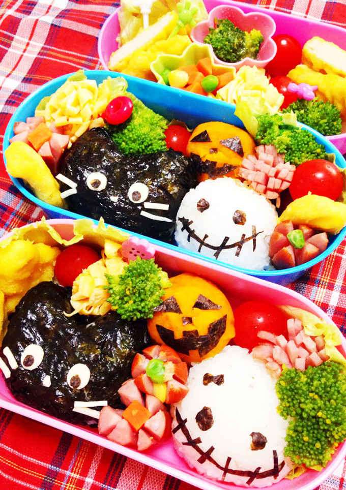 ハロウィンのお弁当☆黒猫ちゃんとガイコツ-レシピのメイン写真