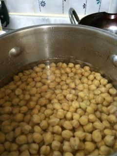 圧力鍋で簡単 ひよこ豆の下ごしらえ-レシピのメイン写真