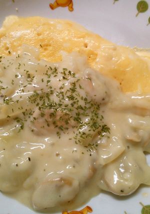 ランチに！ クリームソースの オムレツ♪-レシピのメイン写真