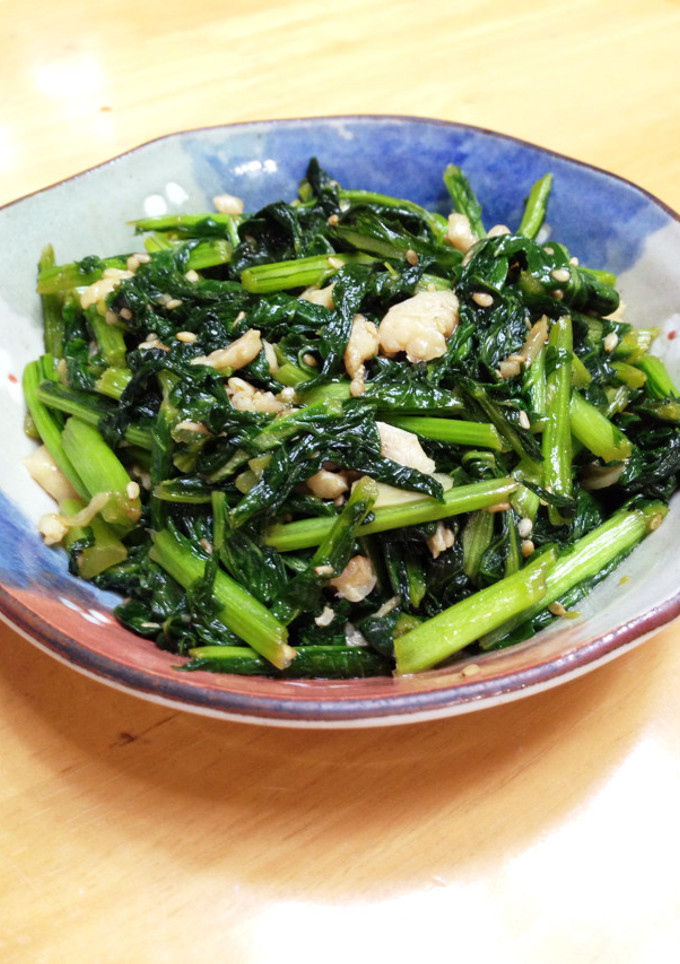 鶏皮とかぶの葉の中華炒め-レシピのメイン写真