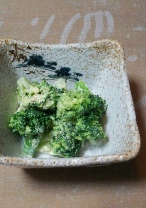 ブロッコリーのピリ辛明太子和え-レシピのメイン写真