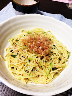 お吸い物の素で梅と水菜の和風パスタ-レシピのメイン写真