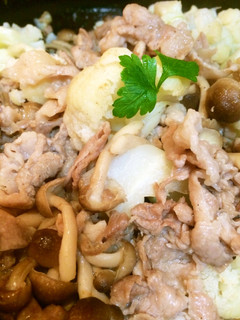 カリフラワーシメジ豚肉のにんにくマヨ炒め-レシピのメイン写真