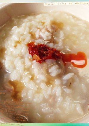 朝食に、夜食に最適！鶏ごぼうの中華粥-レシピのメイン写真