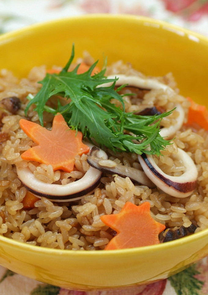 中華風秋のイカの炊き込みご飯-レシピのメイン写真
