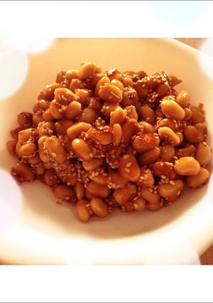 大豆の水煮と胡麻のココナッツオイル炒め-レシピのメイン写真