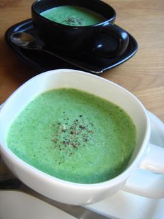 春菊と豆腐のミルクスープ-レシピのメイン写真