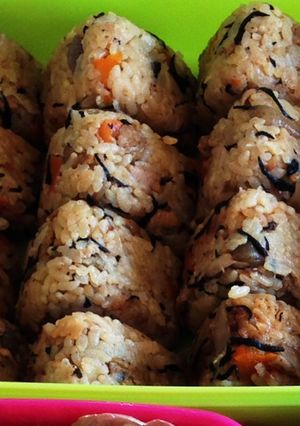 簡単♪基本の炊き込みご飯♪具沢山♪-レシピのメイン写真
