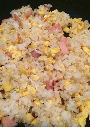さつまいもとベーコンの鶏ガラチャーハン-レシピのメイン写真