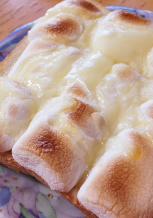 マシュマロチーズのとろ〜りトースト-レシピのメイン写真