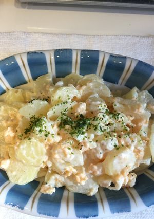 スクランブルポテサラ-レシピのメイン写真