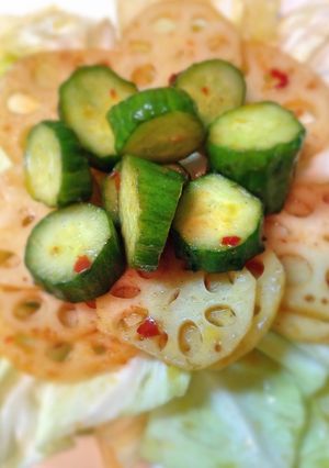 きゅうりの豆板醤炒めでホットサラダ-レシピのメイン写真