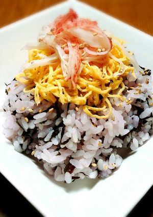 加賀野菜＊金時草で＊ちらし寿司-レシピのメイン写真