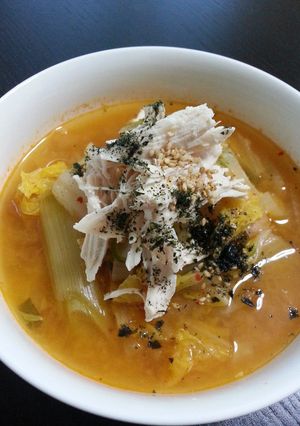 鶏のキムチスープ-レシピのメイン写真